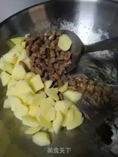 Make Beef potato caps step 3