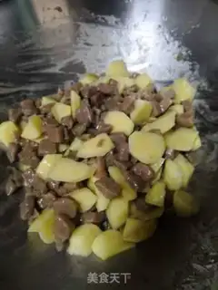 Make Beef potato caps step 4