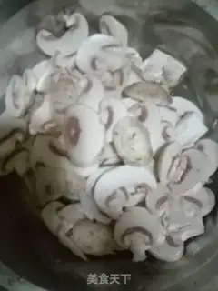 Make Mushroom soup step 0