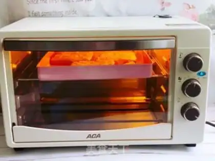 Make Melvin cheese toast step 9