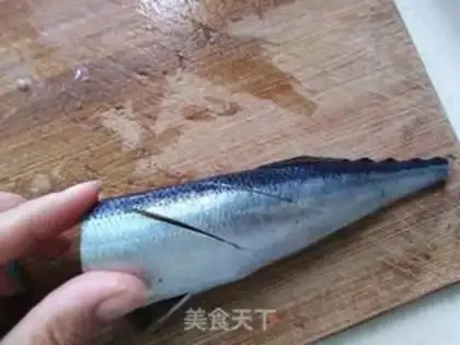 Make Fried swordfish step 1
