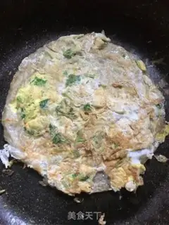 Make Hand grab cake step 3
