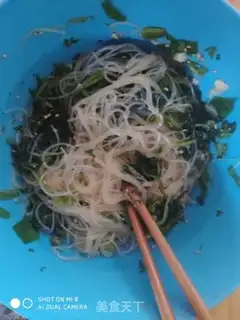 Make A spinach mix fan step 4