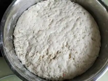 Make Fried buns with ice flowers step 10