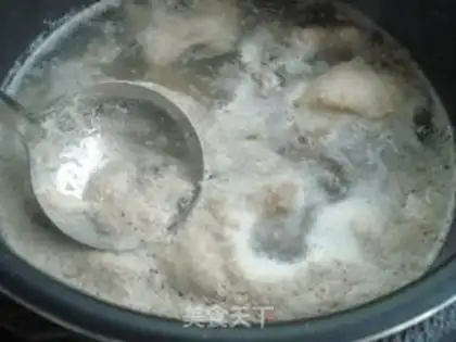 Make Pork bouquet soup step 1