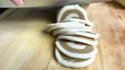 Make Cat ears step 9