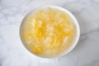 Make The silver ear of the potato stew step 1