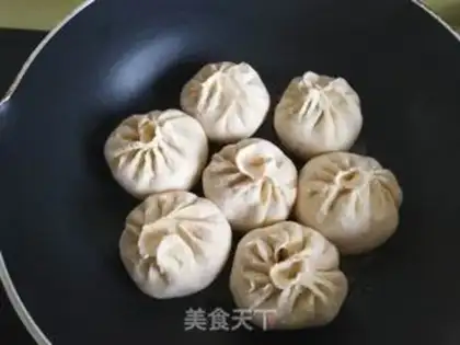 Make Fried buns with ice flowers step 18