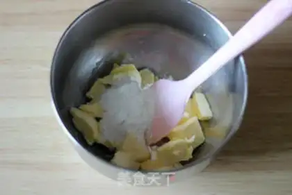 Make Roses with tea clouds and cookies step 1
