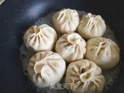 Make Fried buns with ice flowers step 20