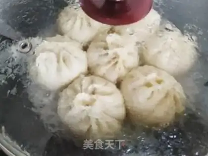 Make Fried buns with ice flowers step 21