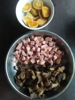 Make Salted egg yellow tarts step 1