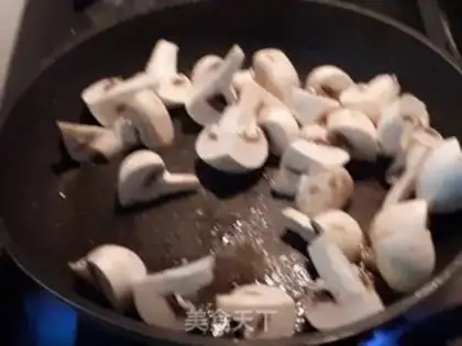 Make Fried mushrooms step 4
