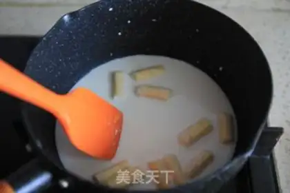 Make New Zealand Black Jell-O Chest Ice cream step 4