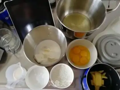 Make Cake roll step 0