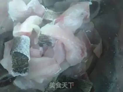 Make Squirt fish soup step 0