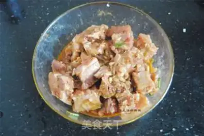 Make Sand tea steamed ribs step 4