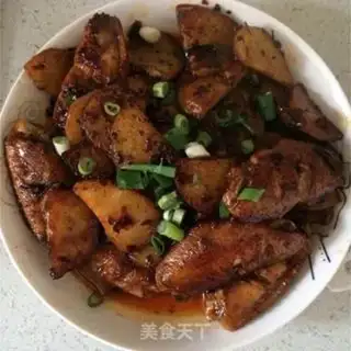 Make Spicy chicken wings and potatoes step 6