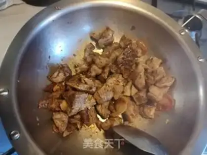 Make Red beef noodles step 4