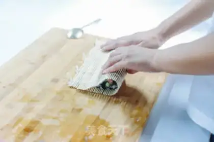 Make Sea sushi step 4