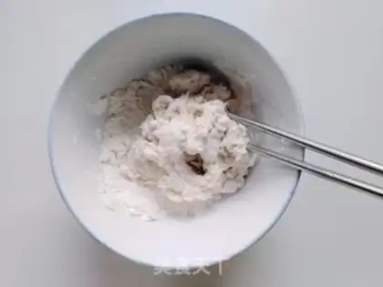 Make Salted egg oatmeal step 2