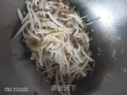 Make Crab mushroom egg soup step 3