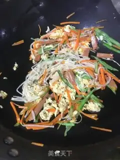 Make Three pieces of noodles step 2