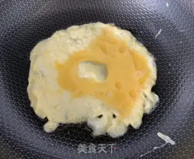 Make Egg bacon fried rice step 0