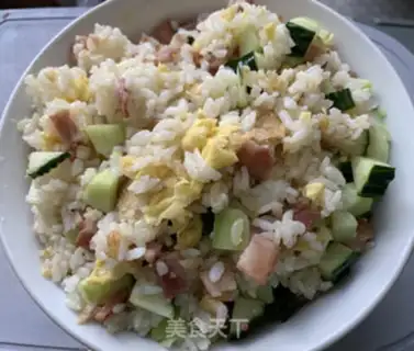 Make Egg bacon fried rice step 4