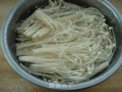 Make Cheese juice, golden mushrooms step 0