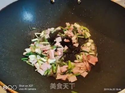 Make Sour ham and broccoli step 1