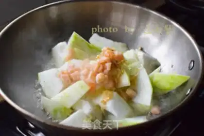Make Dry melon step 3