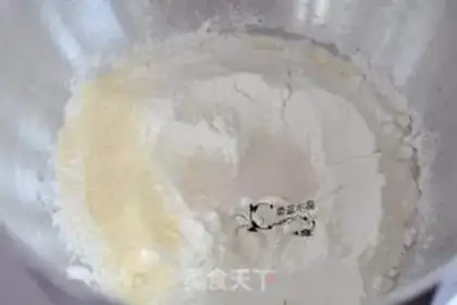 Make Souffle rolls step 1