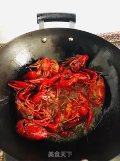 Make Thirteen fragrance lobster step 4