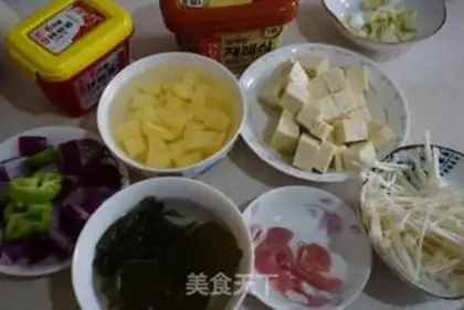 Make Korean sauce soup step 0