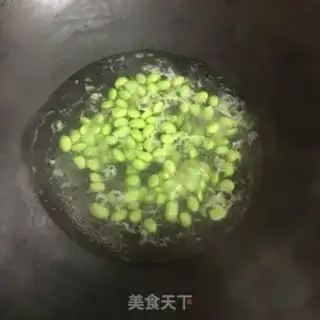 Make Weed sausages, soy sauce step 1