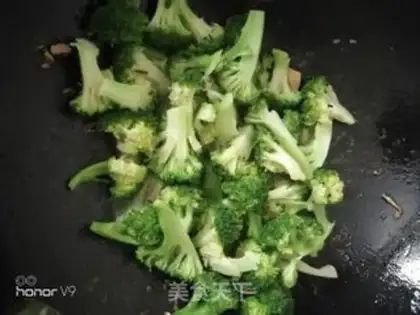 Make Beef fried broccoli step 6