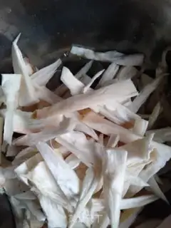 Make The pepper apricot mushrooms step 1