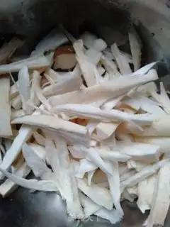 Make The pepper apricot mushrooms step 2