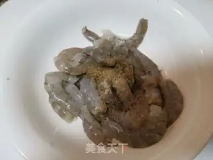 Make Spicy shrimp step 1