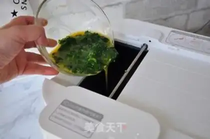 Make Cricket eggs step 6