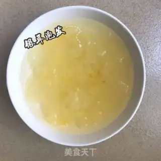 Make The silver belt is full of sugar step 0
