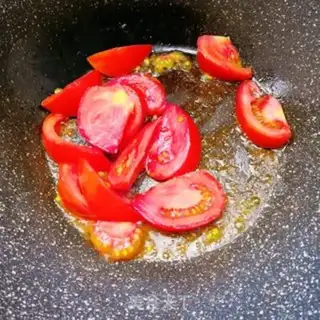 Make Sour sweet tomato egg soup step 2