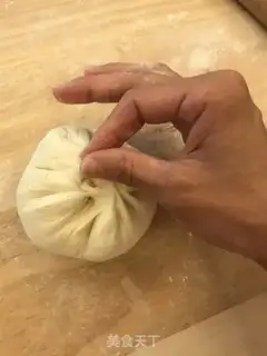 Make Seafood curry bread step 9