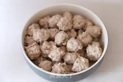 Make Porkball soup step 3