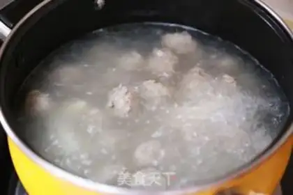 Make Porkball soup step 6