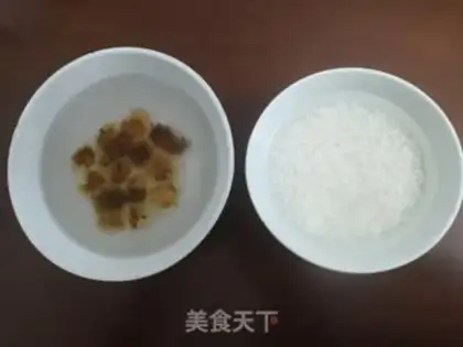 Make Peach and sugar porridge step 1