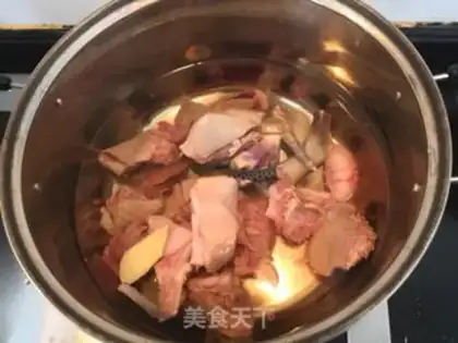 Make Chicken with a head step 3