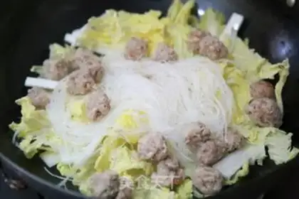 Make Dollies, meatballs step 3