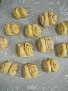 Make Pumpkin juice roll step 10